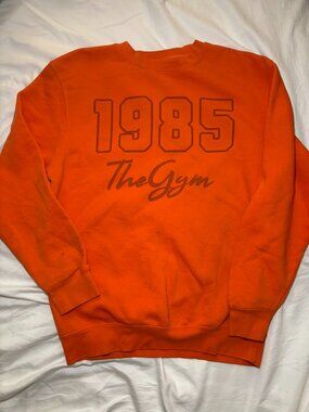 The Gym 1985 Orange Crewneck Sweatshirt Mens M Made in USA Graphic Streetwear